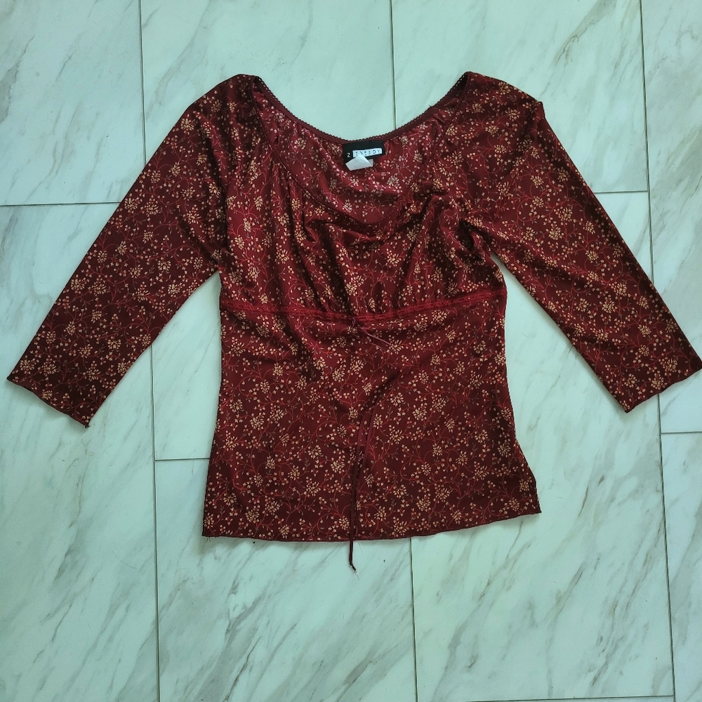Cute Blouse - Picture 7 of 7